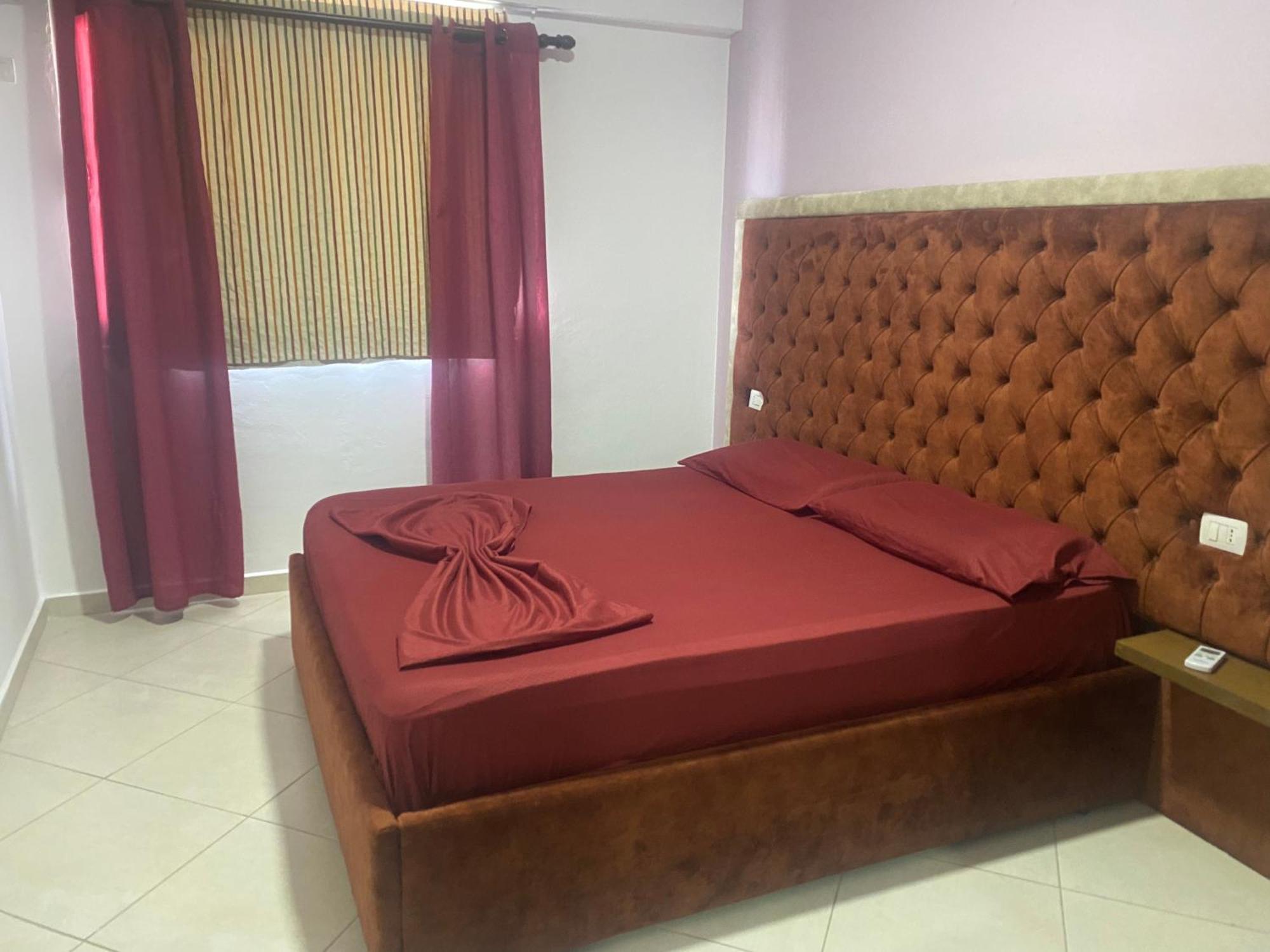 Shengjin Apartamente Antoni 외부 사진
