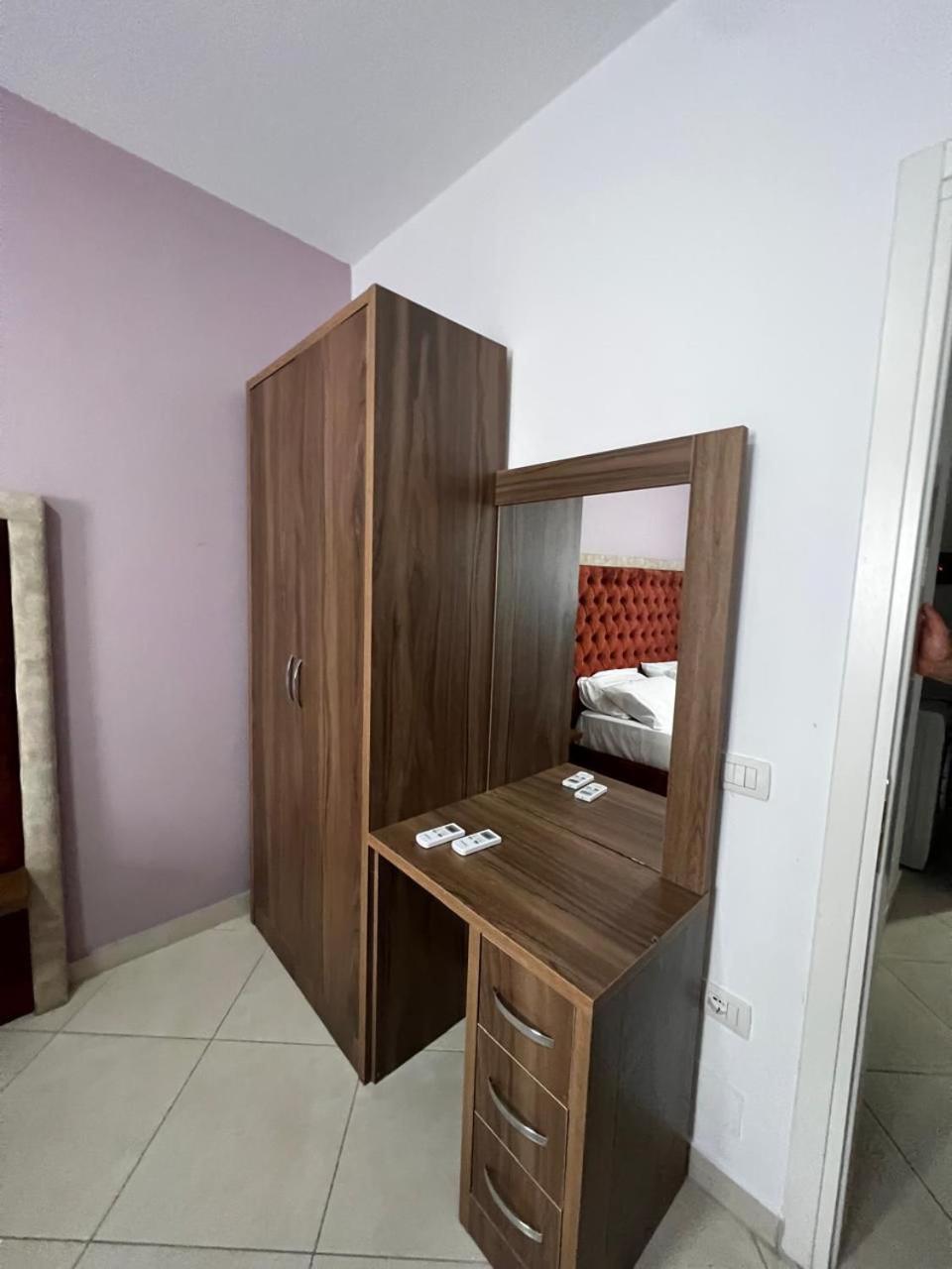 Shengjin Apartamente Antoni 외부 사진