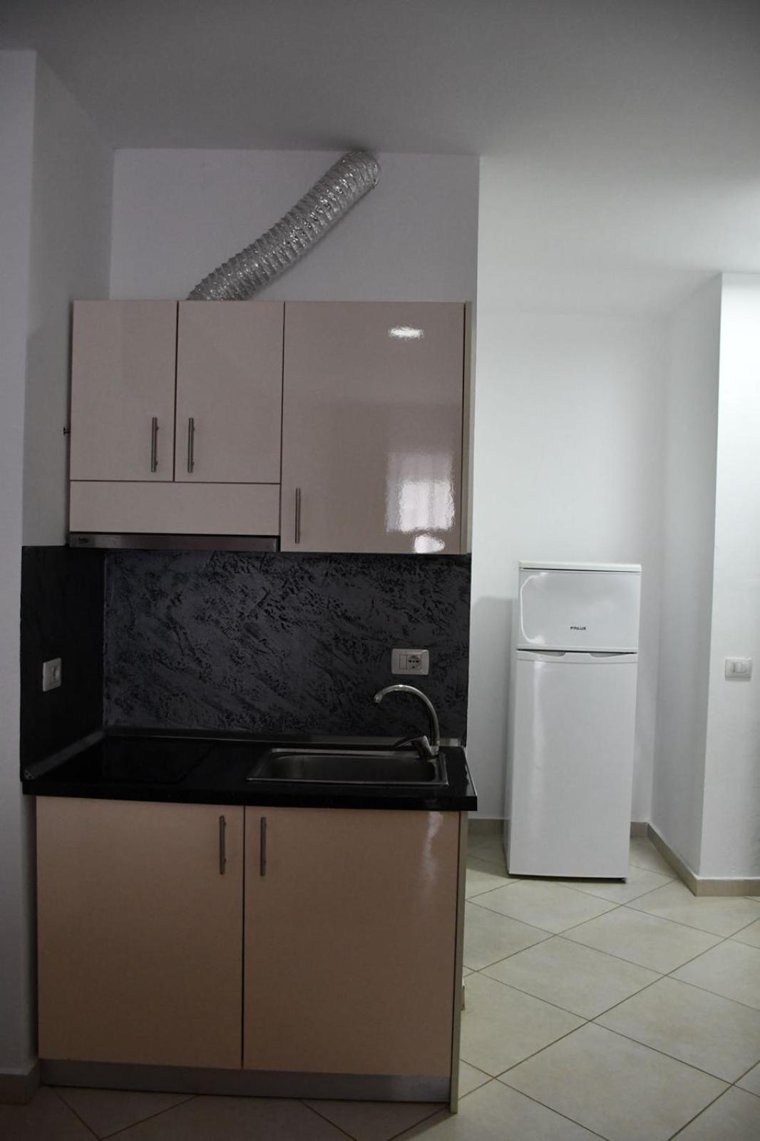 Shengjin Apartamente Antoni 외부 사진