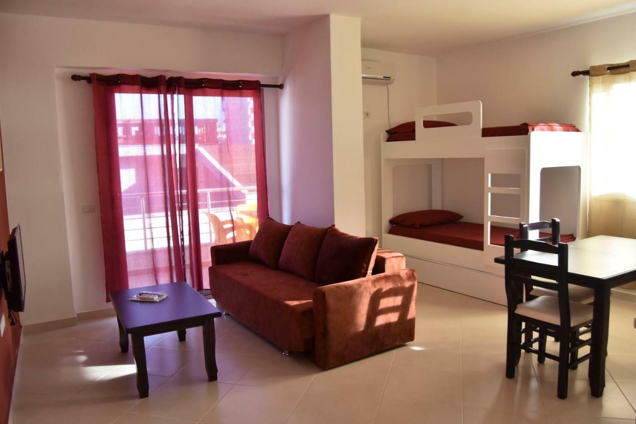 Shengjin Apartamente Antoni 외부 사진